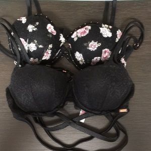 Pink brand bra bundle. 2 Like new size 32c bras.
